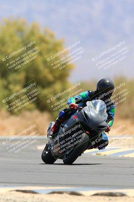 media/May-15-2022-SoCal Trackdays (Sun) [[33a09aef31]]/Turn 7 (1145am)/